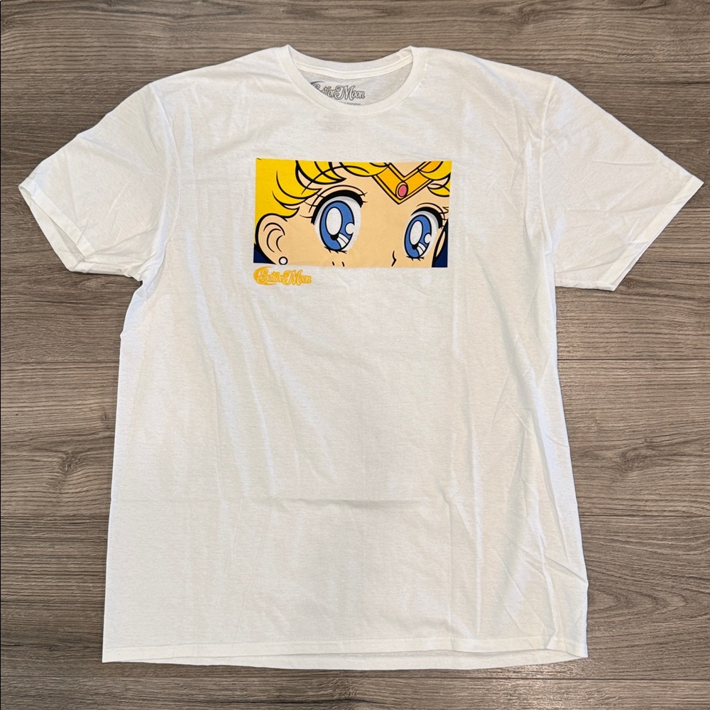 Sailor Moon Men’s Tee Size Extra Large